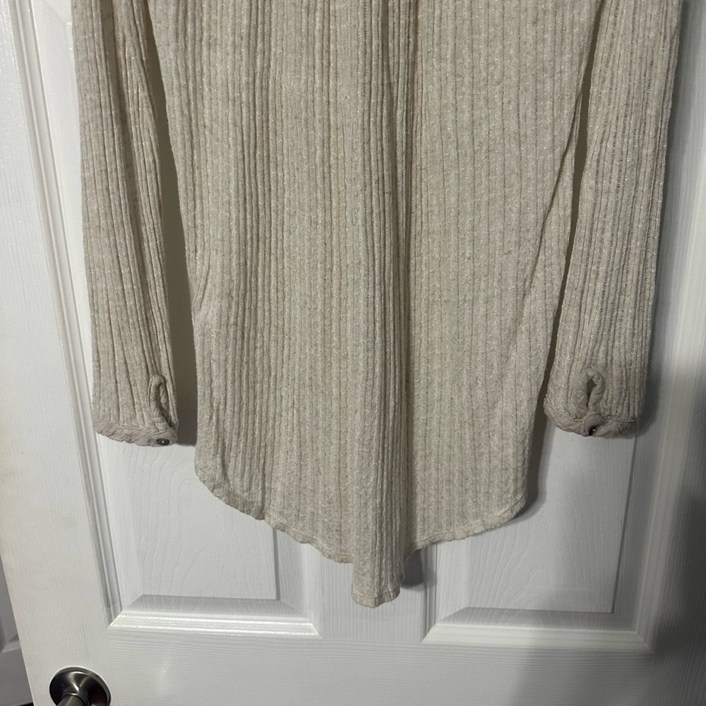 Lucky Brand Ribbed/Crocheted Button Front Henley Top - Picture 12 of 16